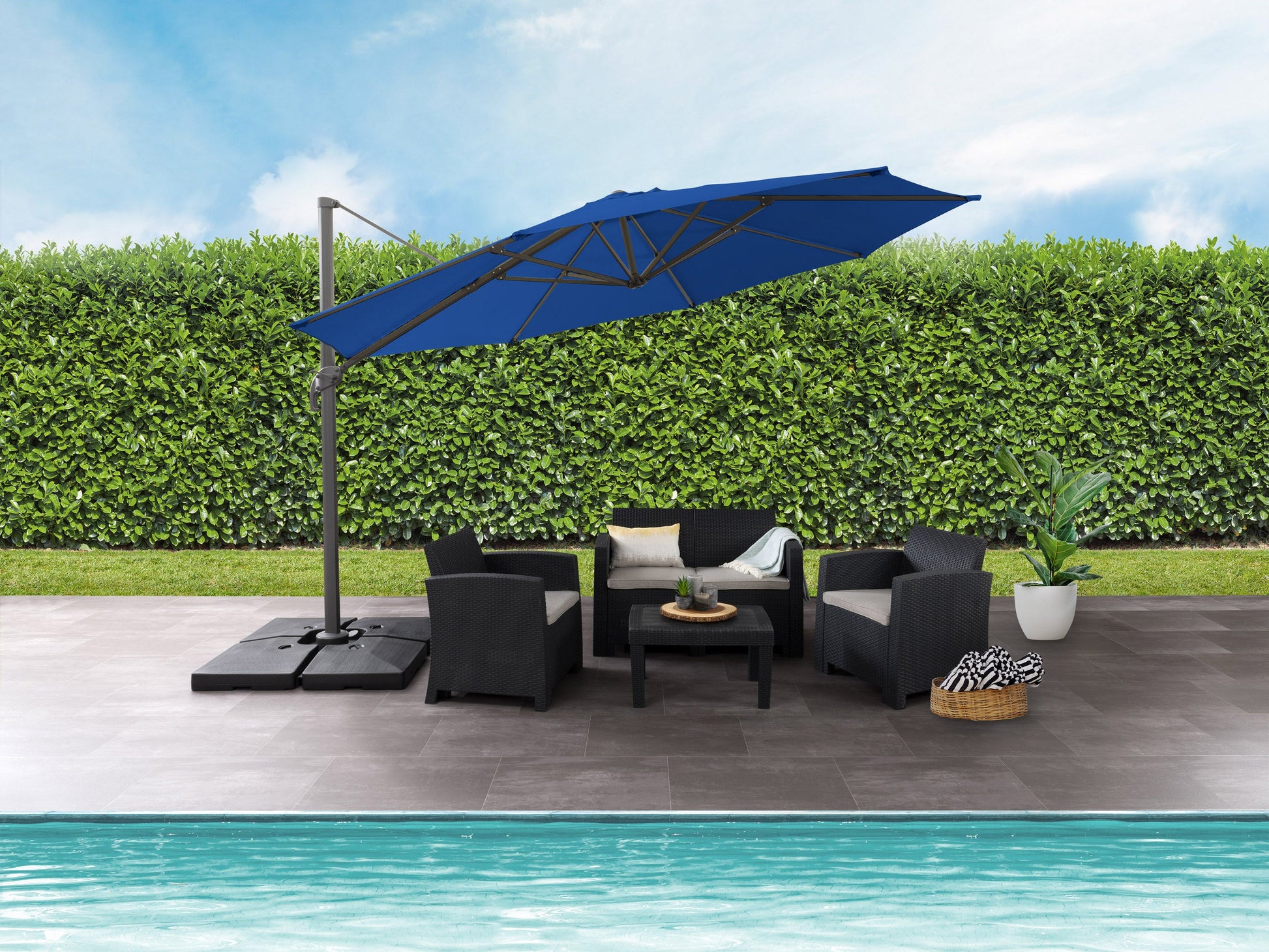 cobalt blue deluxe offset patio umbrella 500 Series lifestyle scene CorLiving#color_cobalt-blue